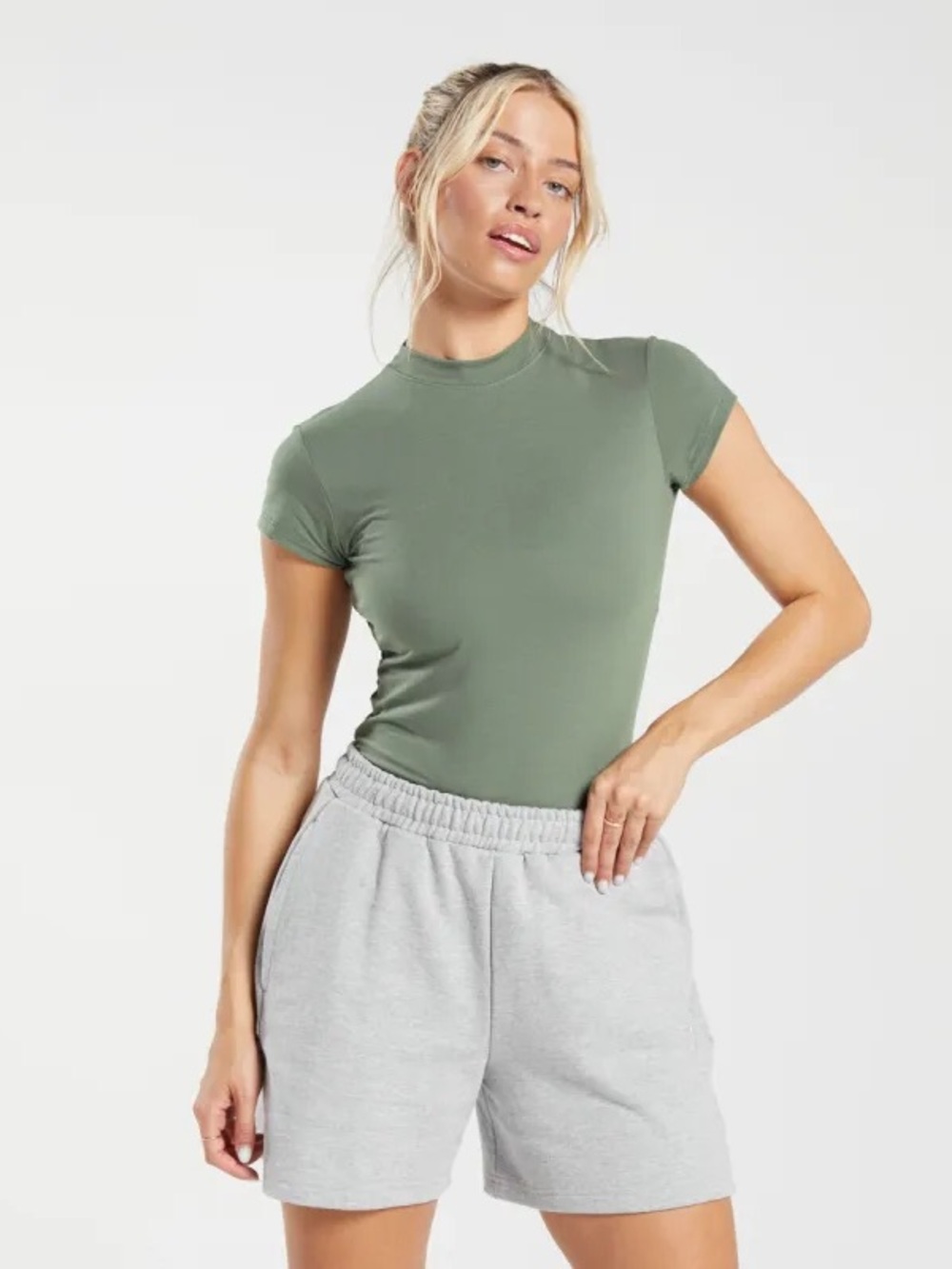 gymshark fitted tshirt green